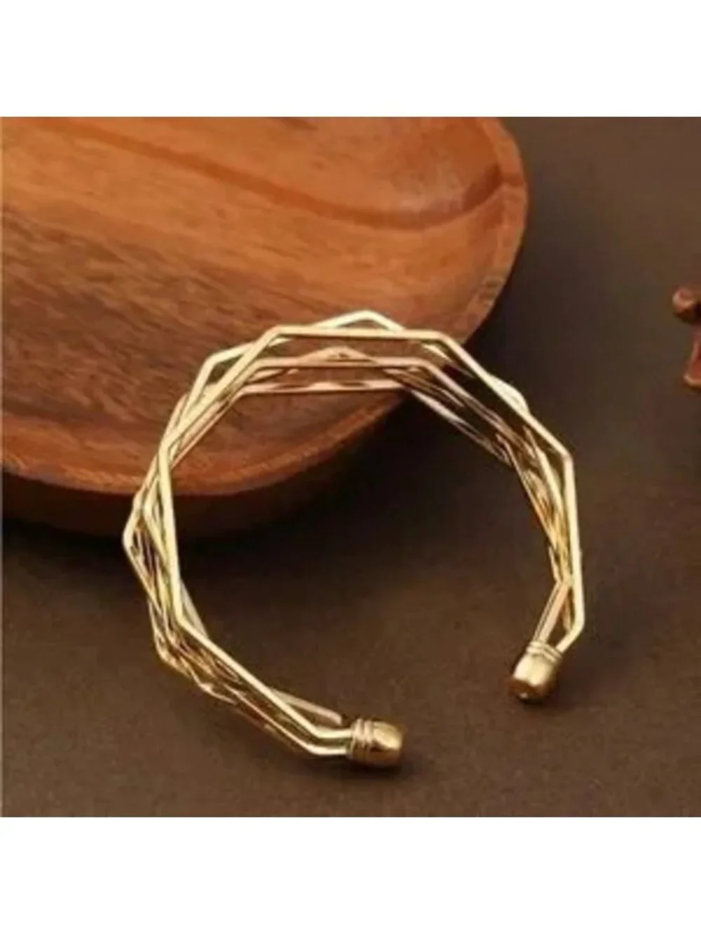 Gold 1pc Geometric Cuff Bracelet